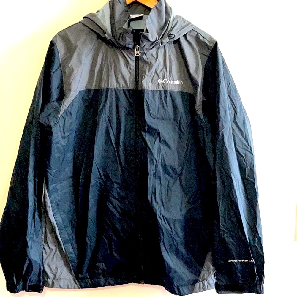 Columbia Light Jacket